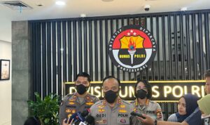 Ⓒ Hak cipta foto di atas dikembalikan sesungguhnya kepada pemilik foto