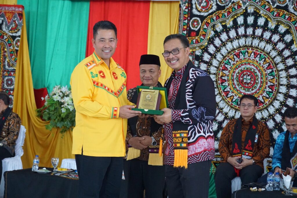Ⓒ Hak cipta foto di atas dikembalikan sesungguhnya kepada pemilik foto