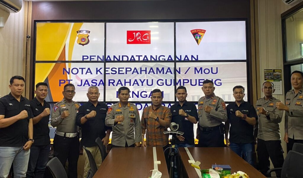 Ⓒ Hak cipta foto di atas dikembalikan sesungguhnya kepada pemilik foto