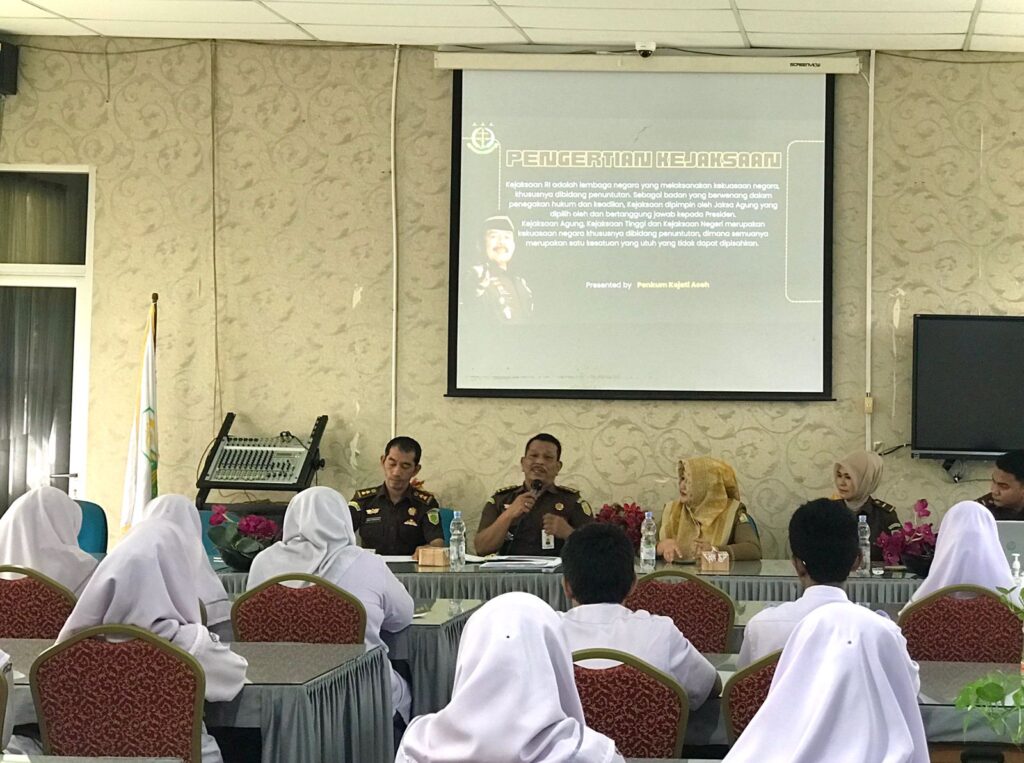 Ⓒ Hak cipta foto di atas dikembalikan sesungguhnya kepada pemilik foto