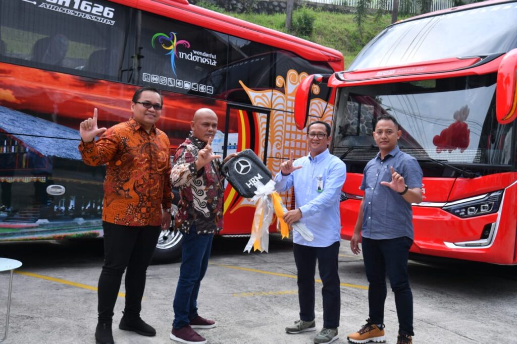 Ⓒ Hak cipta foto di atas dikembalikan sesungguhnya kepada pemilik foto