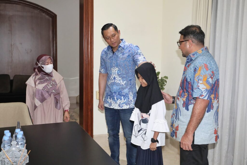 Ⓒ Hak cipta foto di atas dikembalikan sesungguhnya kepada pemilik foto