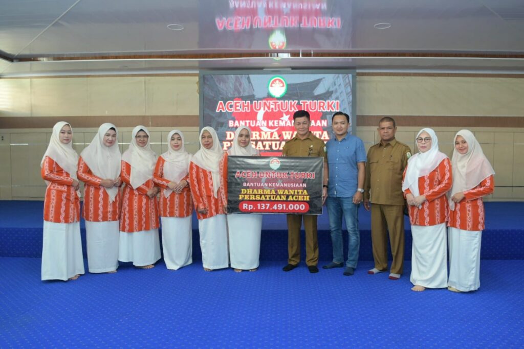 Ⓒ Hak cipta foto di atas dikembalikan sesungguhnya kepada pemilik foto