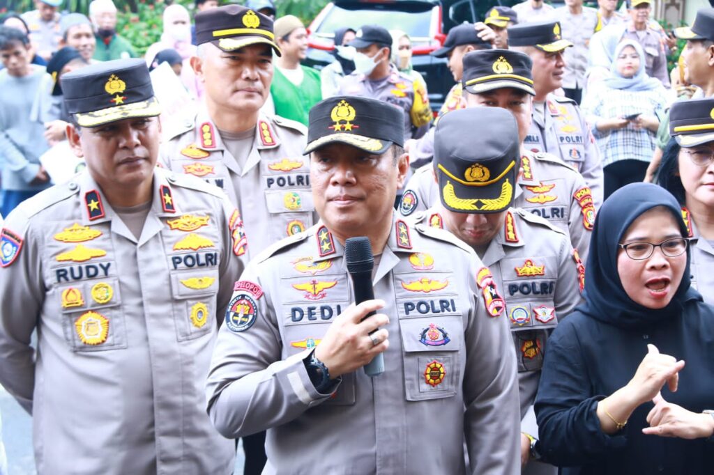 Ⓒ Hak cipta foto di atas dikembalikan sesungguhnya kepada pemilik foto