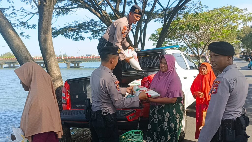 Ⓒ Hak cipta foto di atas dikembalikan sesungguhnya kepada pemilik foto
