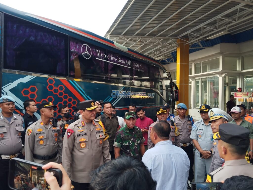 Ⓒ Hak cipta foto di atas dikembalikan sesungguhnya kepada pemilik foto