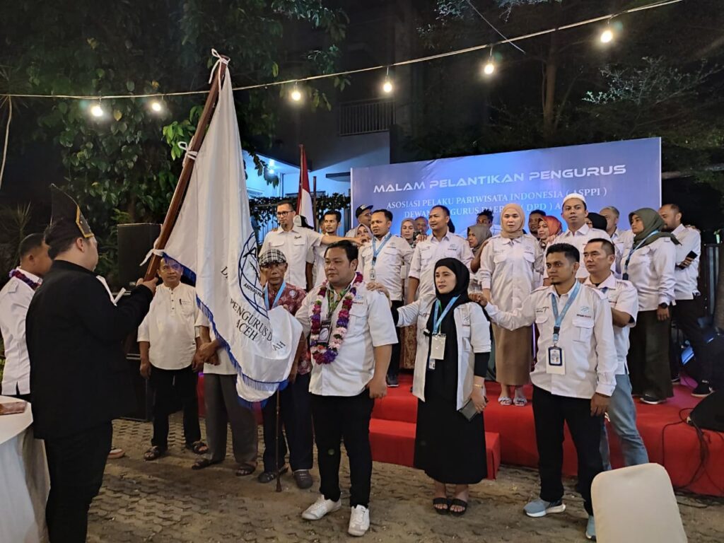 Ⓒ Hak cipta foto di atas dikembalikan sesungguhnya kepada pemilik foto