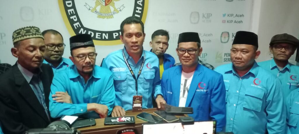 Ⓒ Hak cipta foto di atas dikembalikan sesungguhnya kepada pemilik foto