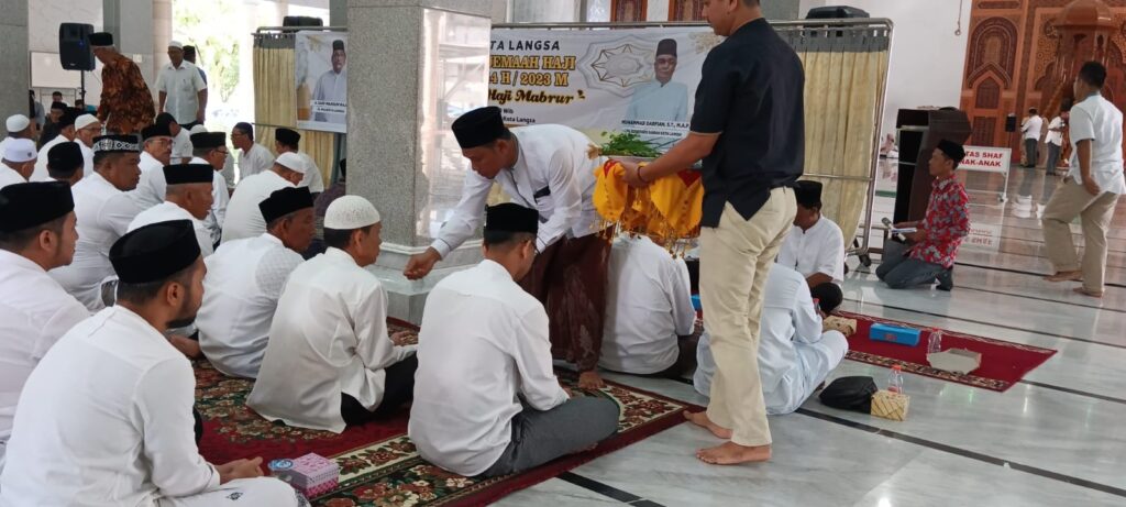 Ⓒ Hak cipta foto di atas dikembalikan sesungguhnya kepada pemilik foto