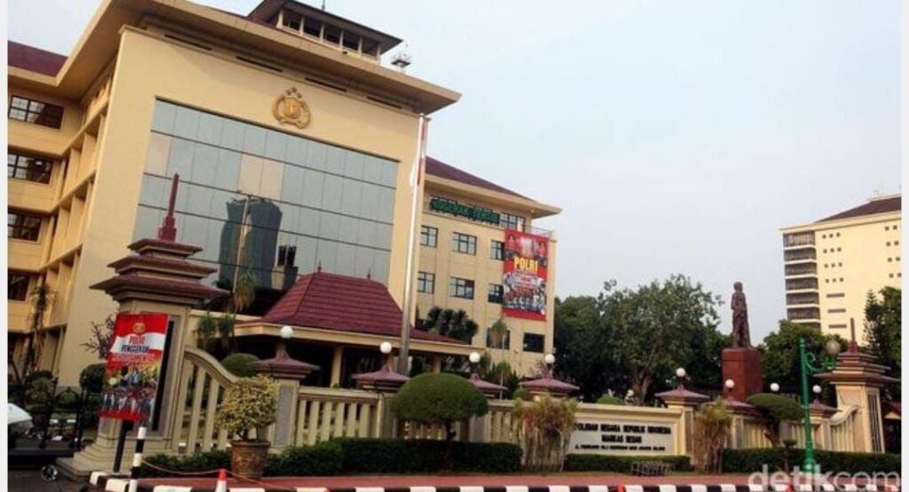 Ⓒ Hak cipta foto di atas dikembalikan sesungguhnya kepada pemilik foto