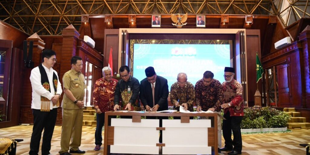 Ⓒ Hak cipta foto di atas dikembalikan sesungguhnya kepada pemilik foto