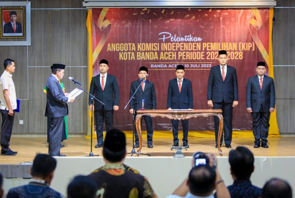 Ⓒ Hak cipta foto di atas dikembalikan sesungguhnya kepada pemilik foto
