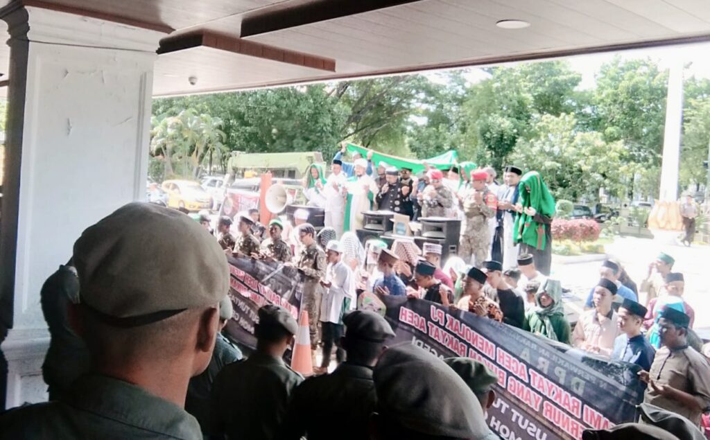 Ⓒ Hak cipta foto di atas dikembalikan sesungguhnya kepada pemilik foto