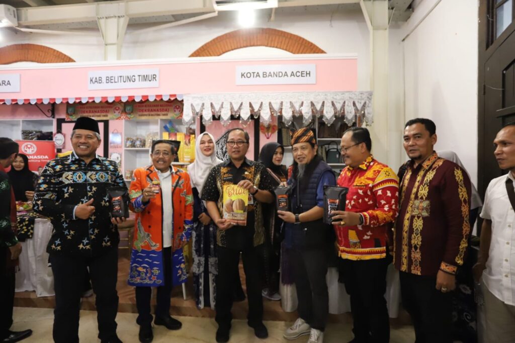 Ⓒ Hak cipta foto di atas dikembalikan sesungguhnya kepada pemilik foto