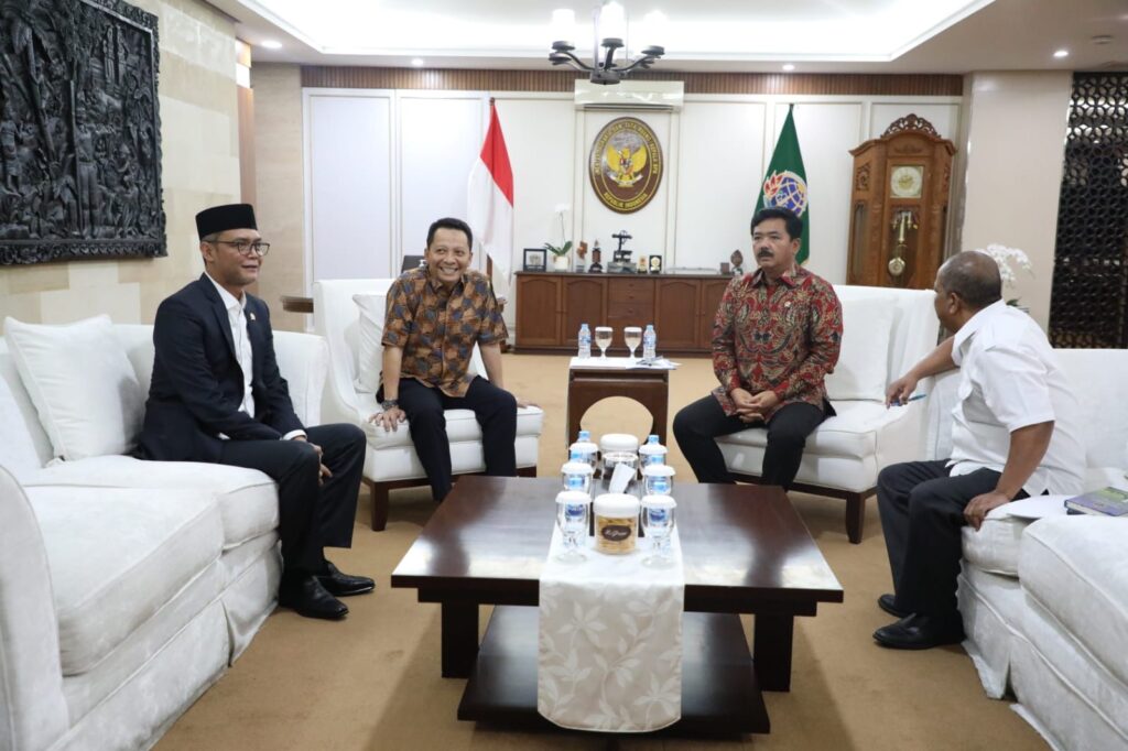 Ⓒ Hak cipta foto di atas dikembalikan sesungguhnya kepada pemilik foto