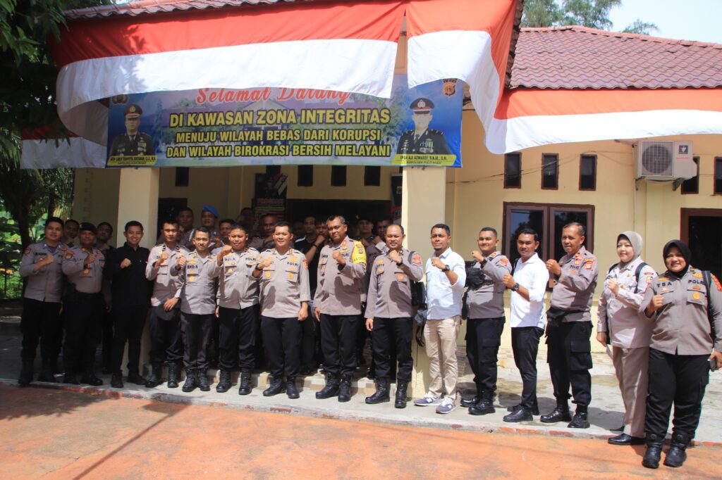 Ⓒ Hak cipta foto di atas dikembalikan sesungguhnya kepada pemilik foto