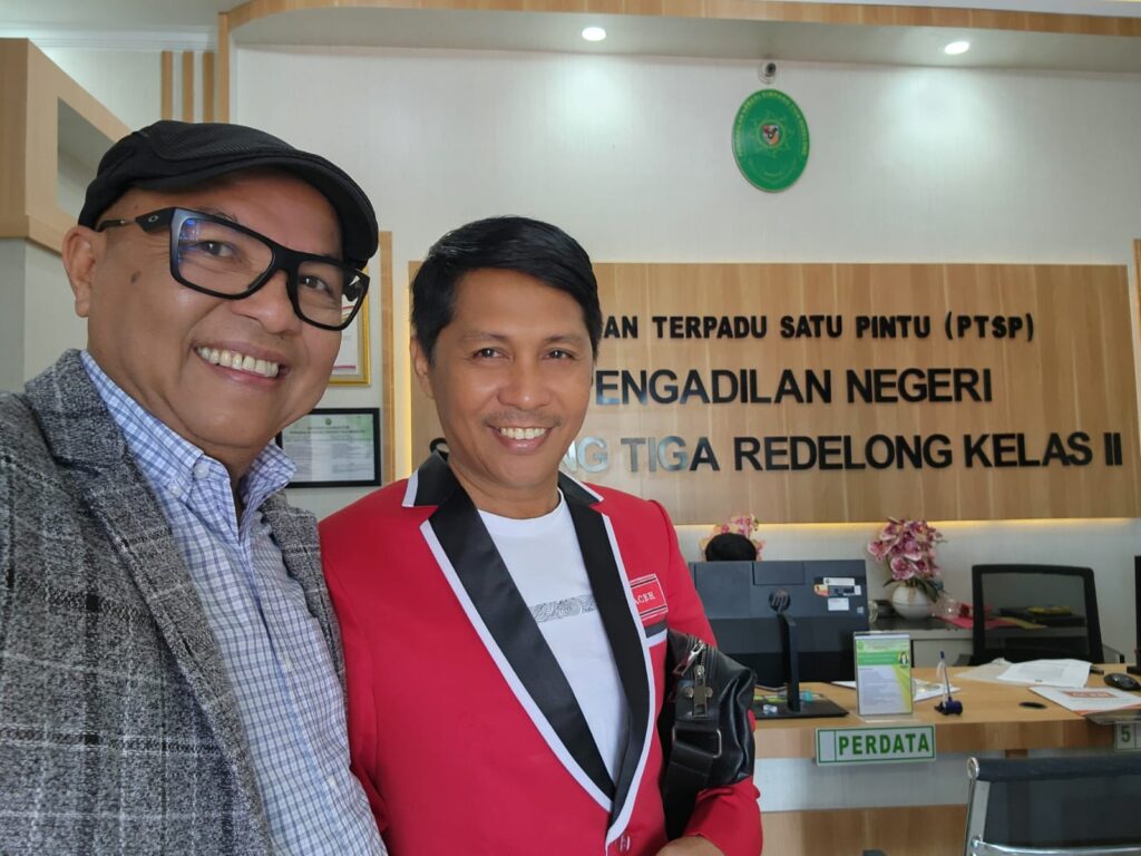 Ⓒ Hak cipta foto di atas dikembalikan sesungguhnya kepada pemilik foto