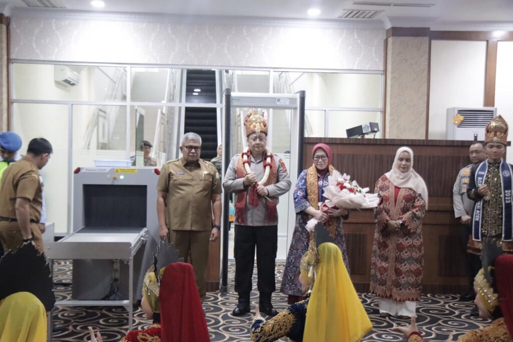 Ⓒ Hak cipta foto di atas dikembalikan sesungguhnya kepada pemilik foto