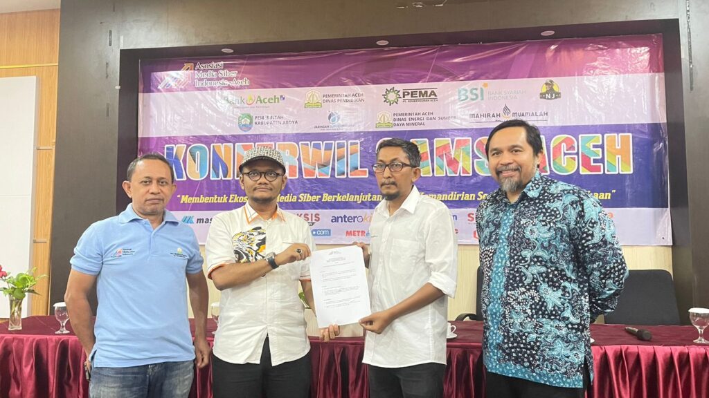 Ⓒ Hak cipta foto di atas dikembalikan sesungguhnya kepada pemilik foto