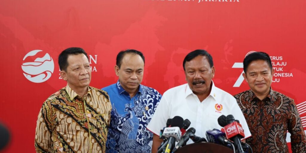 Ⓒ Hak cipta foto di atas dikembalikan sesungguhnya kepada pemilik foto