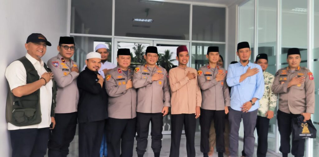 Ⓒ Hak cipta foto di atas dikembalikan sesungguhnya kepada pemilik foto