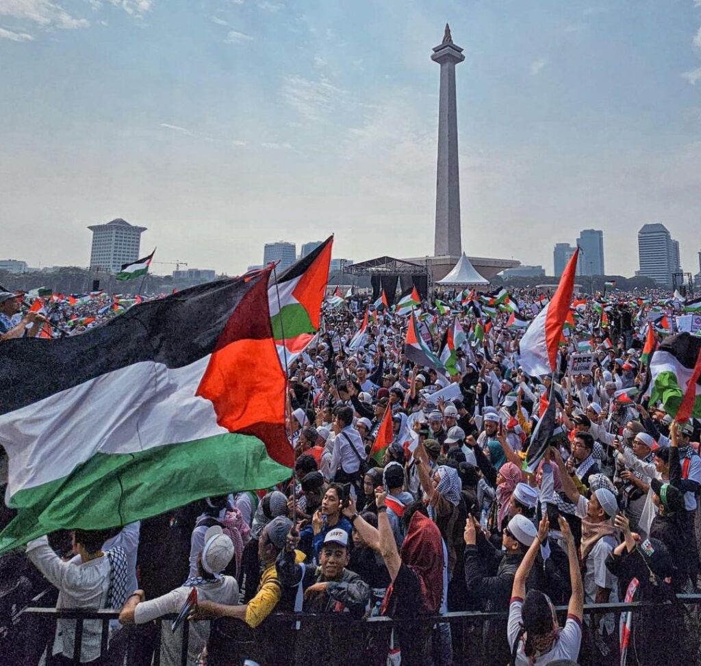 Ⓒ Hak cipta foto di atas dikembalikan sesungguhnya kepada pemilik foto