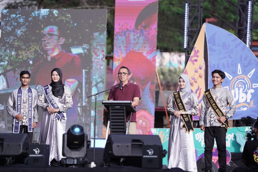 Ⓒ Hak cipta foto di atas dikembalikan sesungguhnya kepada pemilik foto