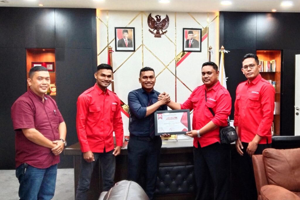 Ⓒ Hak cipta foto di atas dikembalikan sesungguhnya kepada pemilik foto