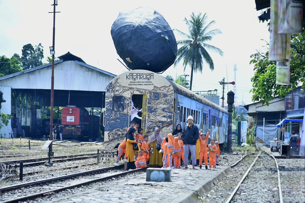 Ⓒ Hak cipta foto di atas dikembalikan sesungguhnya kepada pemilik foto
