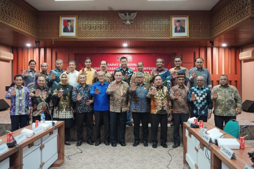 Ⓒ Hak cipta foto di atas dikembalikan sesungguhnya kepada pemilik foto
