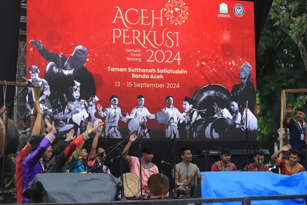 Ⓒ Hak cipta foto di atas dikembalikan sesungguhnya kepada pemilik foto