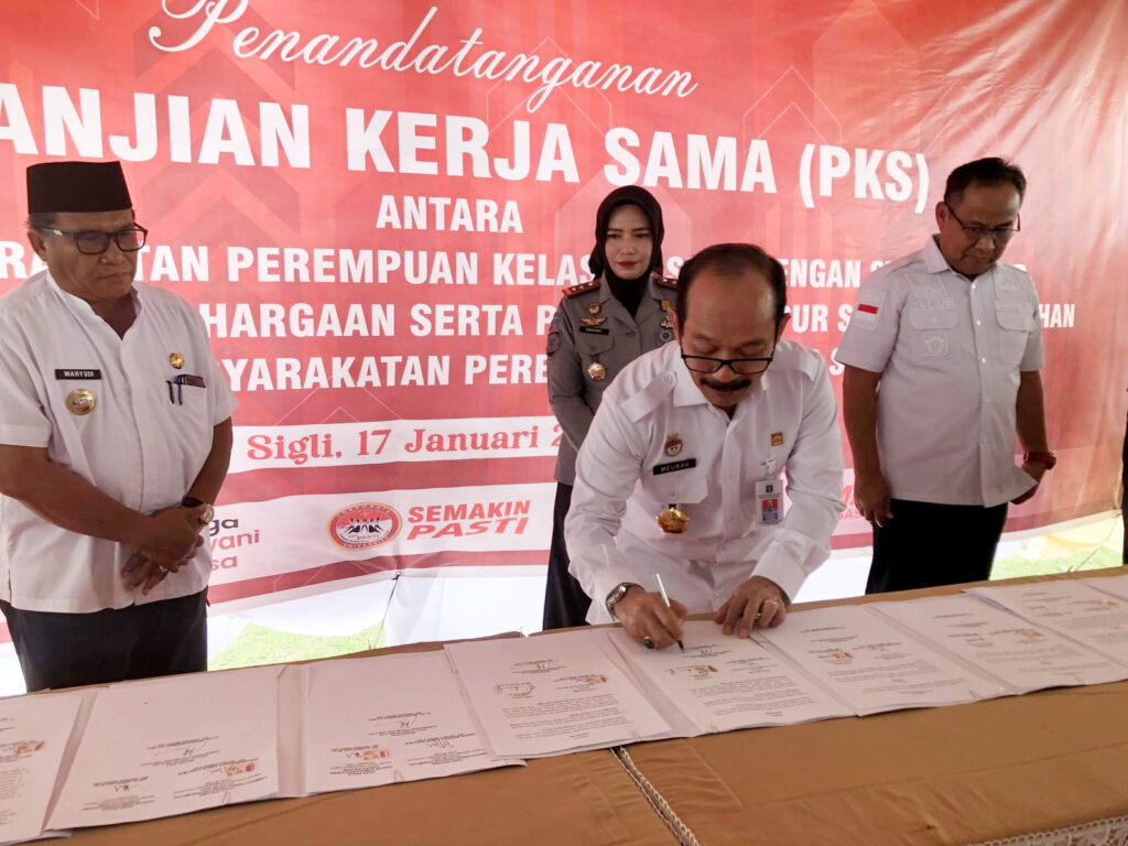 Ⓒ Hak cipta foto di atas dikembalikan sesungguhnya kepada pemilik foto