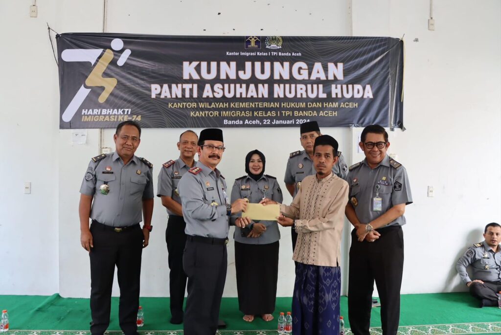 Ⓒ Hak cipta foto di atas dikembalikan sesungguhnya kepada pemilik foto