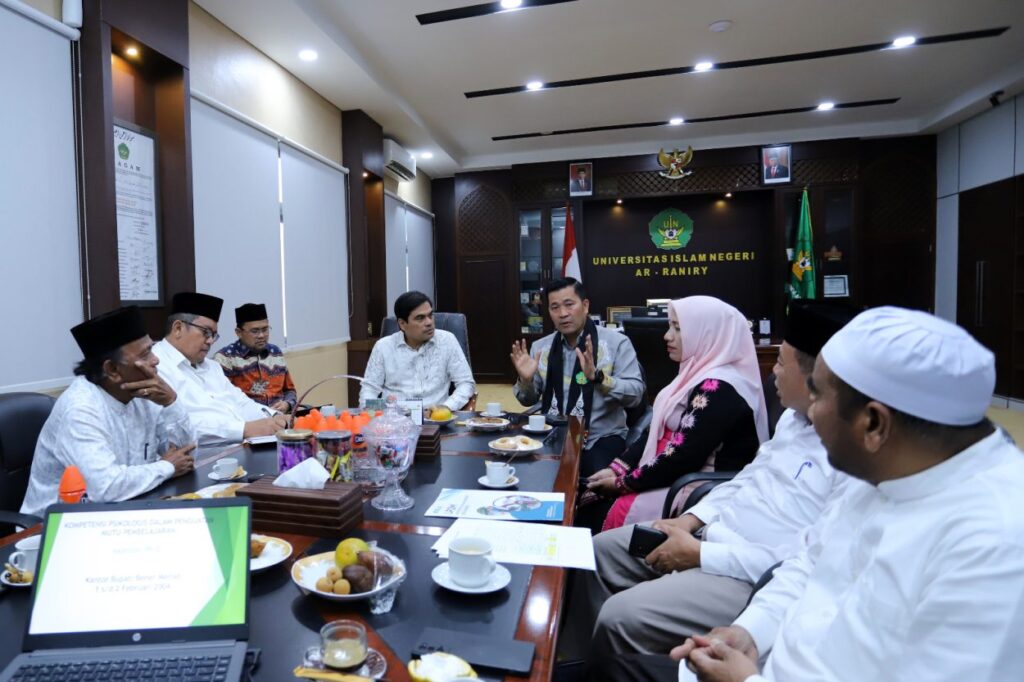 Ⓒ Hak cipta foto di atas dikembalikan sesungguhnya kepada pemilik foto