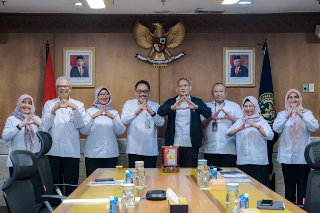 Ⓒ Hak cipta foto di atas dikembalikan sesungguhnya kepada pemilik foto