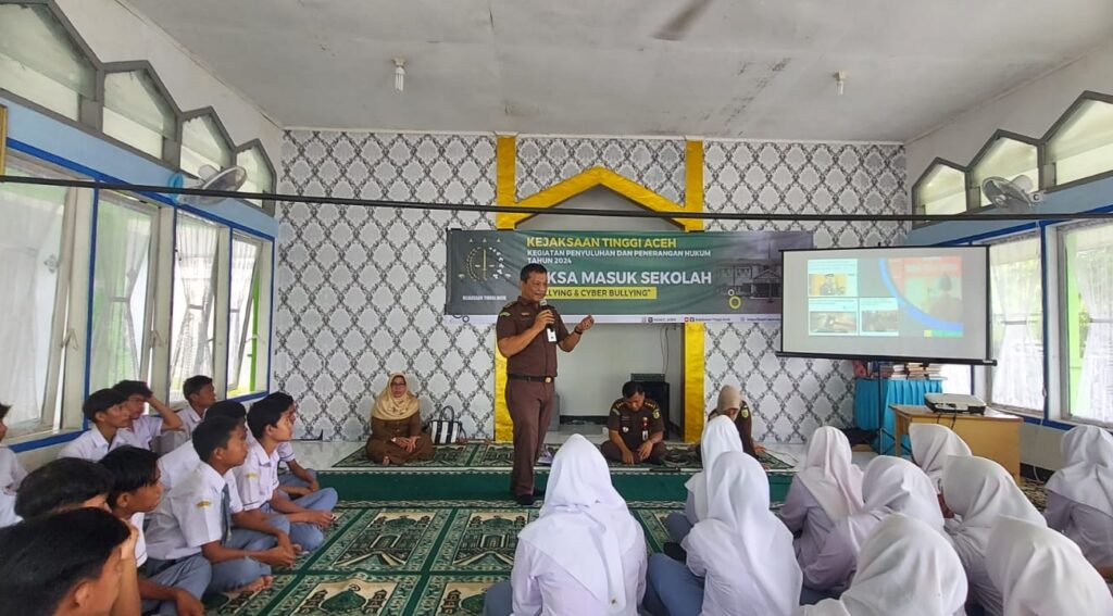 Ⓒ Hak cipta foto di atas dikembalikan sesungguhnya kepada pemilik foto