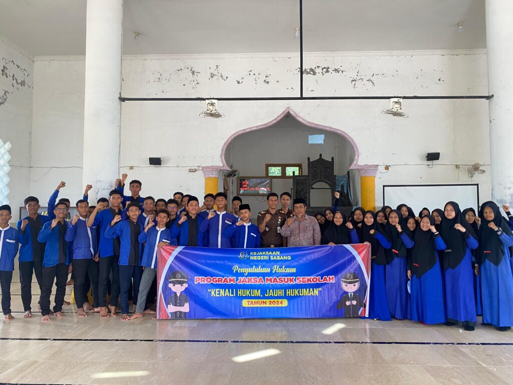 Ⓒ Hak cipta foto di atas dikembalikan sesungguhnya kepada pemilik foto