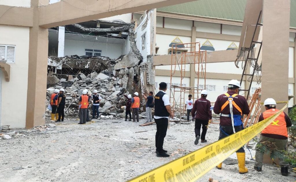 Ⓒ Hak cipta foto di atas dikembalikan sesungguhnya kepada pemilik foto