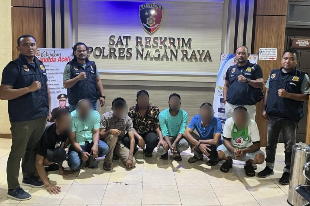 Ⓒ Hak cipta foto di atas dikembalikan sesungguhnya kepada pemilik foto