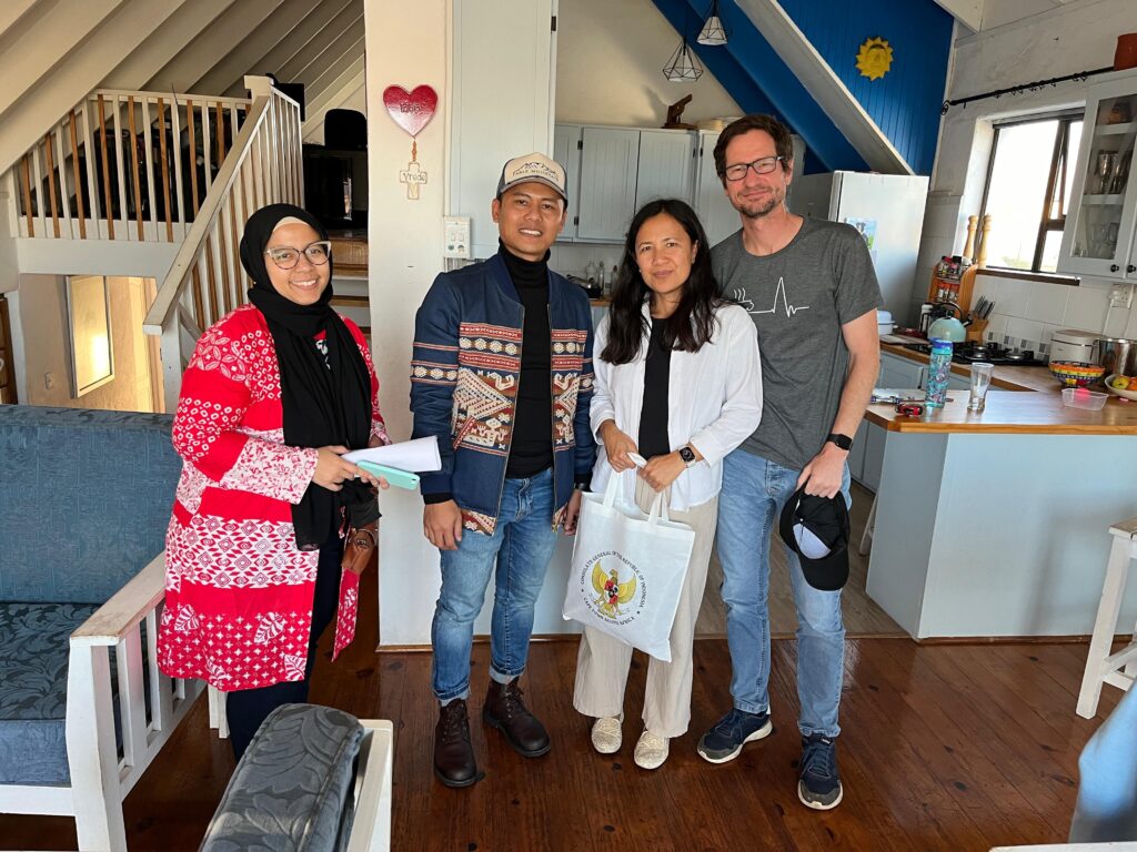 Ⓒ Hak cipta foto di atas dikembalikan sesungguhnya kepada pemilik foto