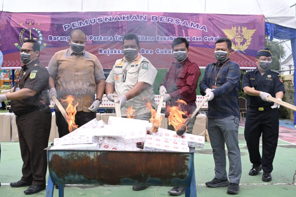 Ⓒ Hak cipta foto di atas dikembalikan sesungguhnya kepada pemilik foto