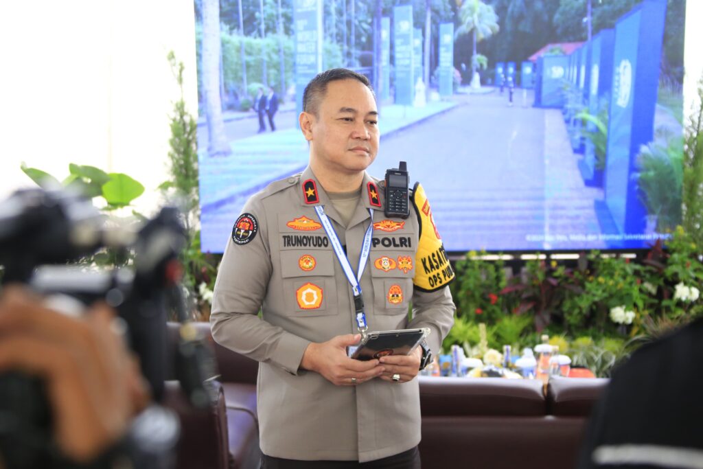 Ⓒ Hak cipta foto di atas dikembalikan sesungguhnya kepada pemilik foto