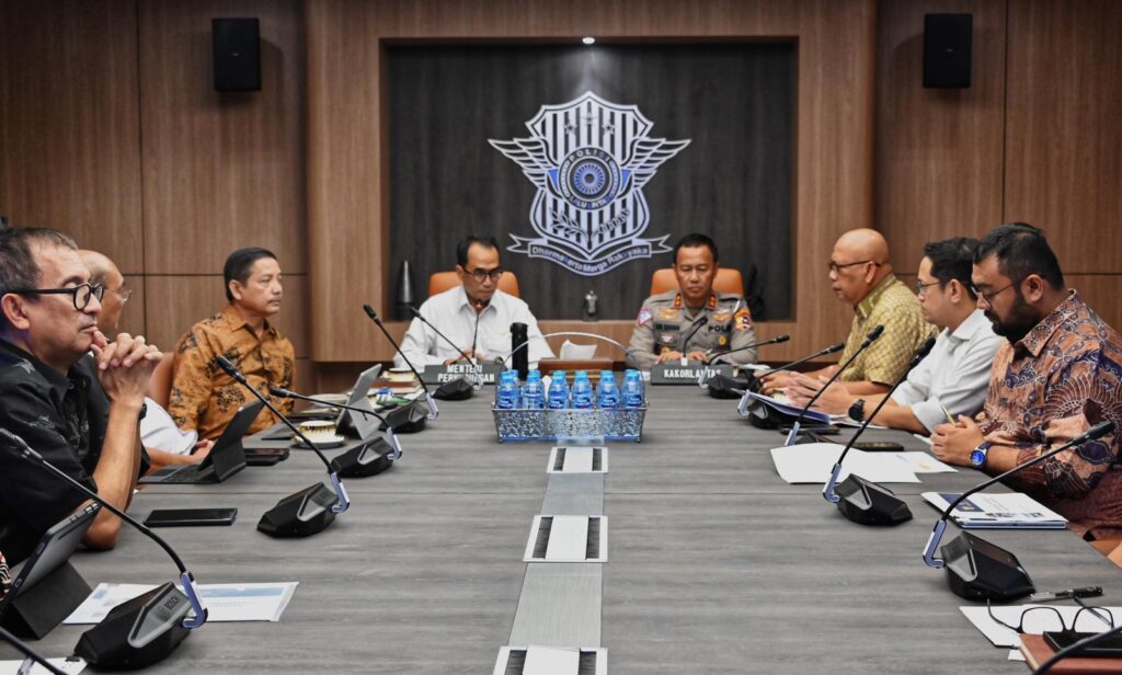 Ⓒ Hak cipta foto di atas dikembalikan sesungguhnya kepada pemilik foto