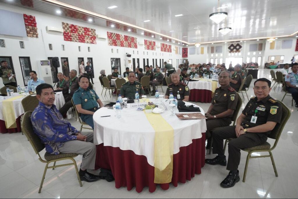 Ⓒ Hak cipta foto di atas dikembalikan sesungguhnya kepada pemilik foto