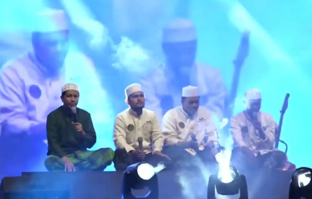 Ⓒ Hak cipta foto di atas dikembalikan sesungguhnya kepada pemilik foto
