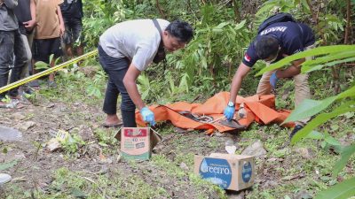 Ⓒ Hak cipta foto di atas dikembalikan sesungguhnya kepada pemilik foto