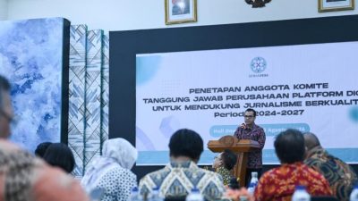 Ⓒ Hak cipta foto di atas dikembalikan sesungguhnya kepada pemilik foto