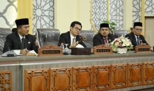 Ⓒ Hak cipta foto di atas dikembalikan sesungguhnya kepada pemilik foto