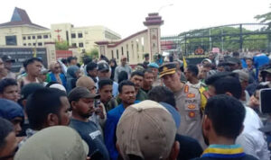 Ⓒ Hak cipta foto di atas dikembalikan sesungguhnya kepada pemilik foto