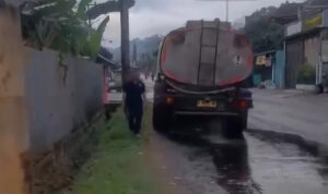 Ⓒ Hak cipta foto di atas dikembalikan sesungguhnya kepada pemilik foto